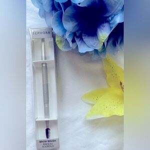New! Never used! Sephora Double-Ended Brow Brush!